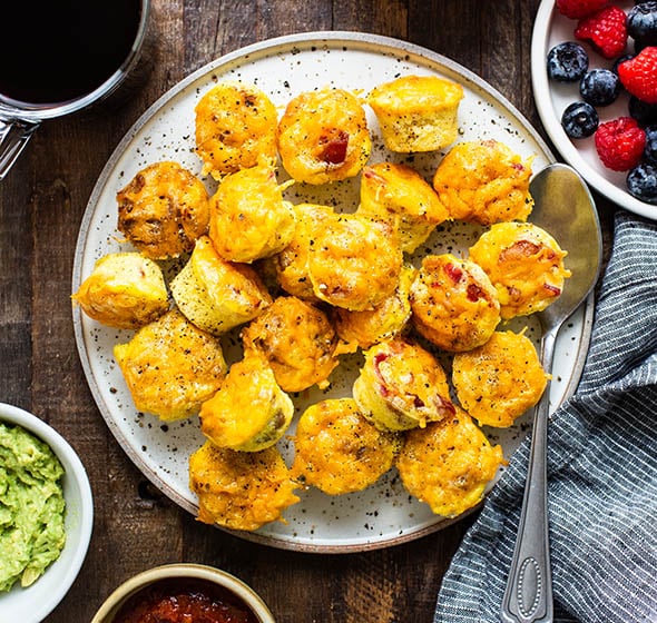 Easy High-Protein Egg Bites: Customizable Grab-and-Go Breakfast